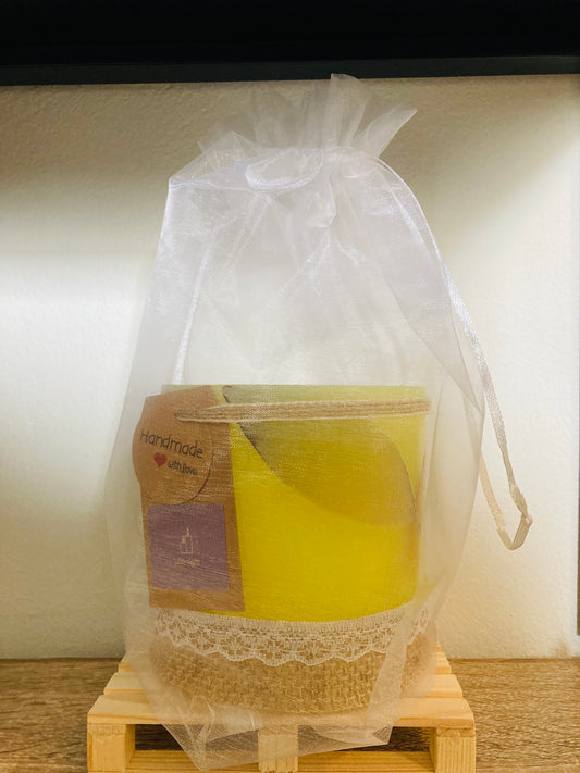 Fanal de Cera/vela hueca Artesanal Lilinnight – Aroma a Limon (Hojas y cinta de yute)