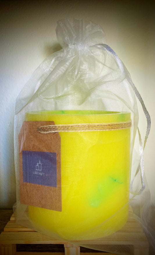 Fanal de cera / vela hueca con olor a limon- Lilinnight