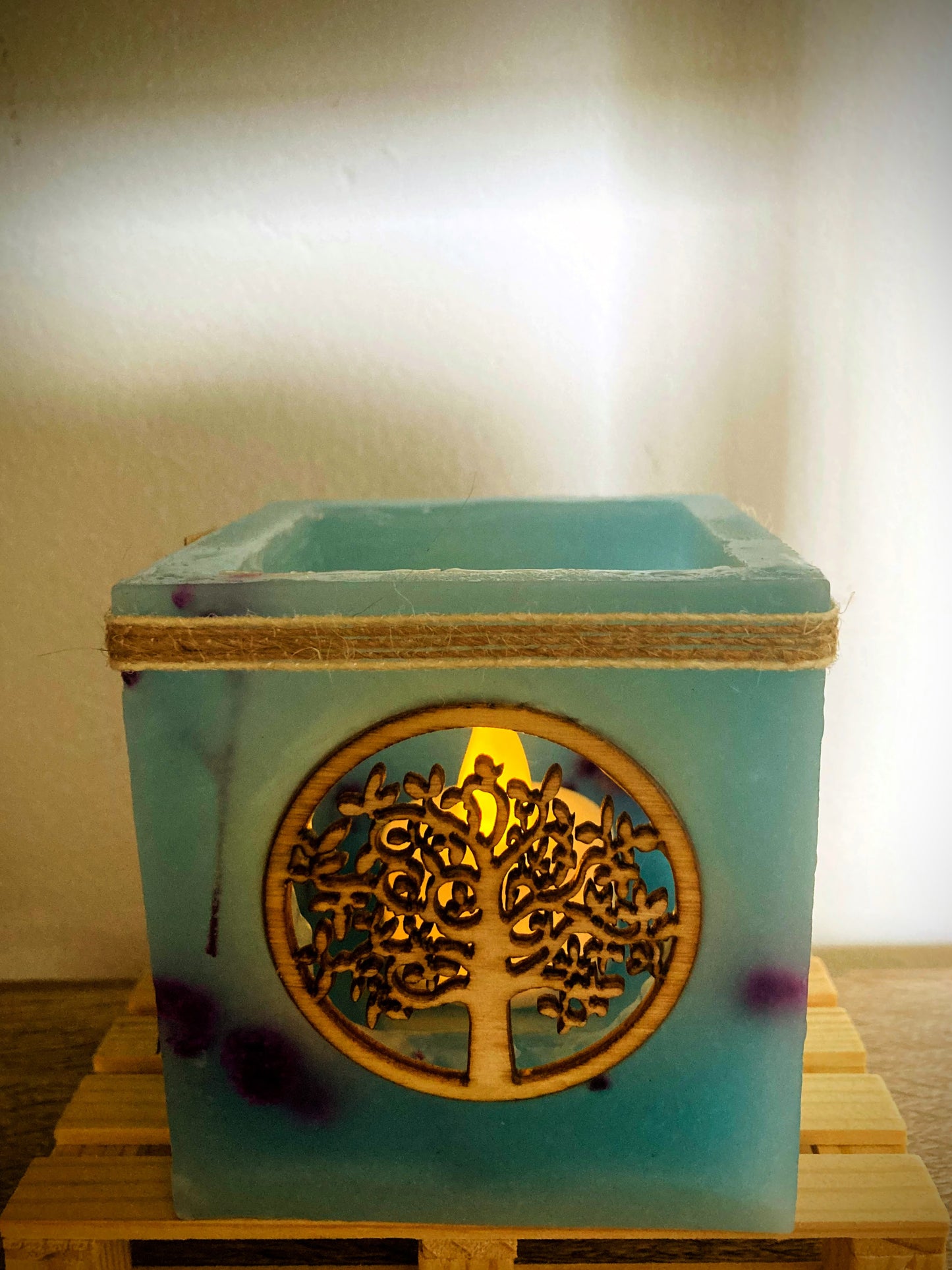 Vela hueca, Fanal Artesanal con Decoración de Árbol de la Vida y diferentes aromas – Lilinnight