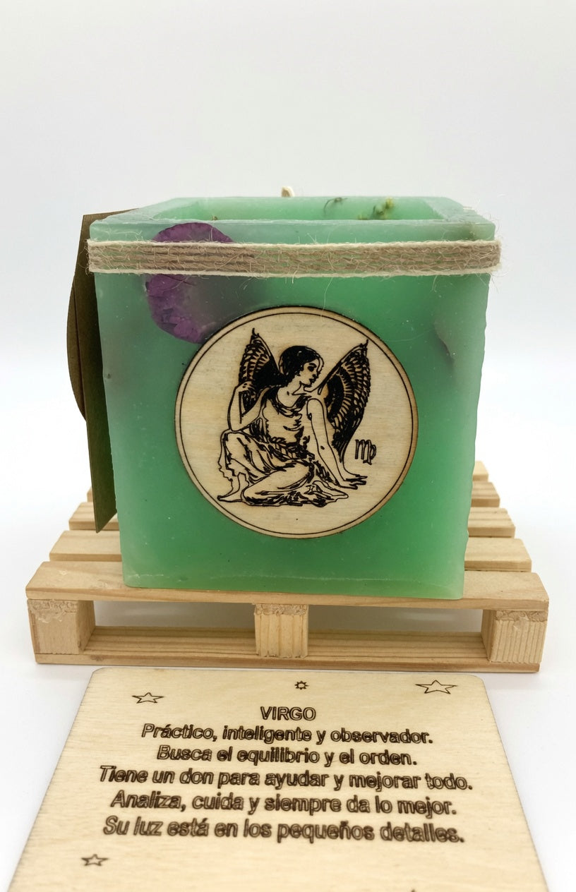 vela hueca, sin llama, fanal de cera, virgo , verde