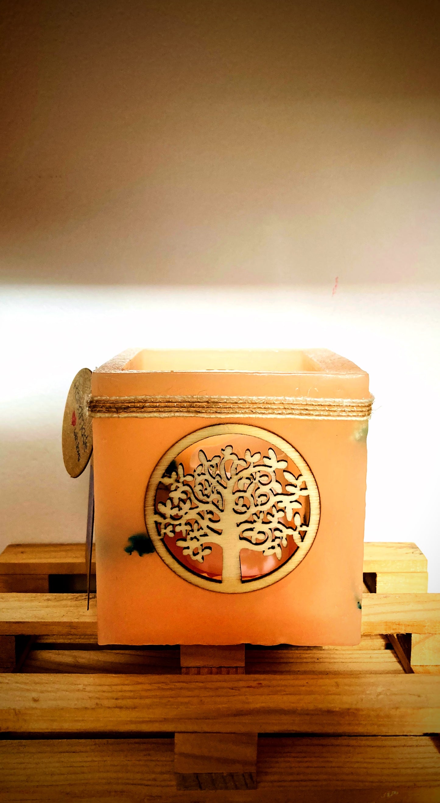Vela hueca, Fanal Artesanal con Decoración de Árbol de la Vida y diferentes aromas – Lilinnight