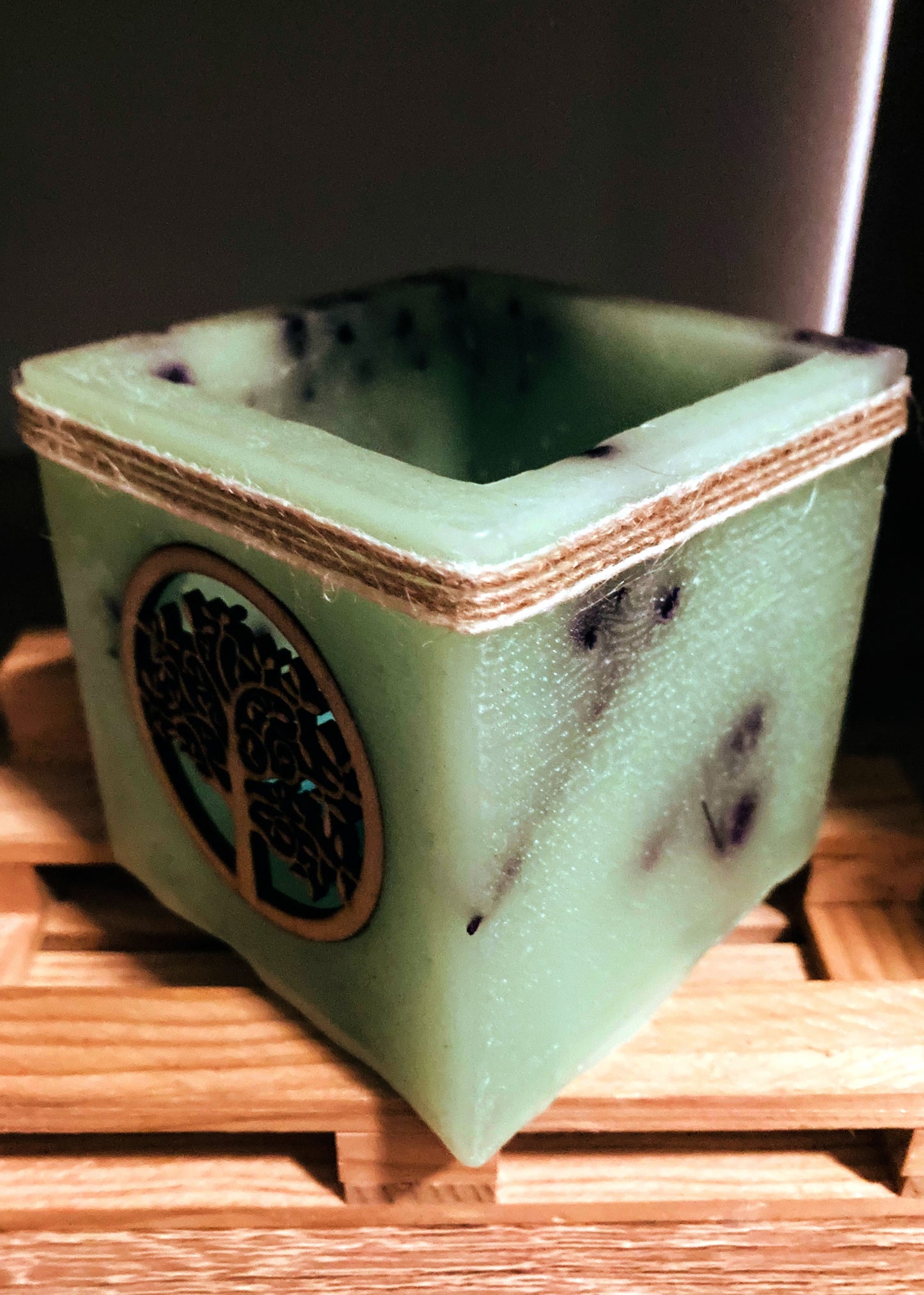 Vela hueca, Fanal Artesanal con Decoración de Árbol de la Vida y diferentes aromas – Lilinnight