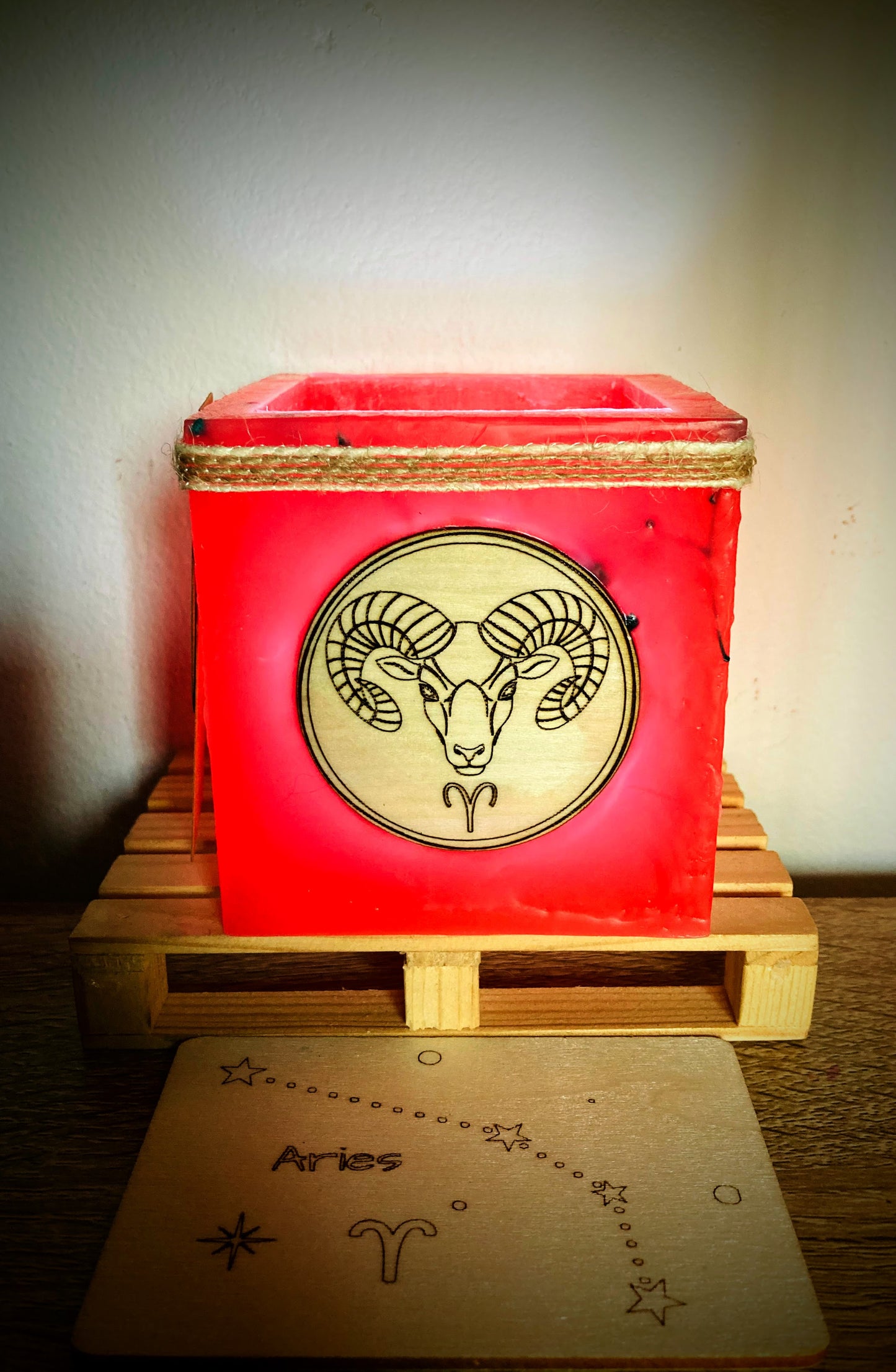 Fanal de cera / vela hueca con signo del Zodiaco -Aries