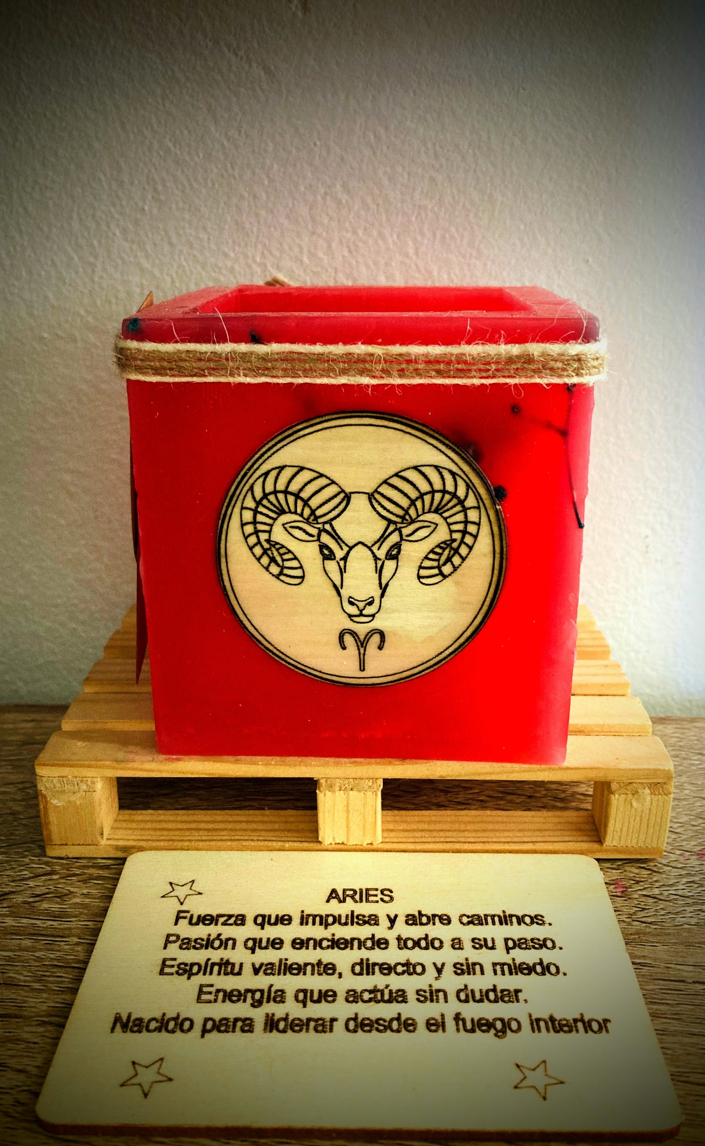 Fanal de cera / vela hueca con signo del Zodiaco -Aries