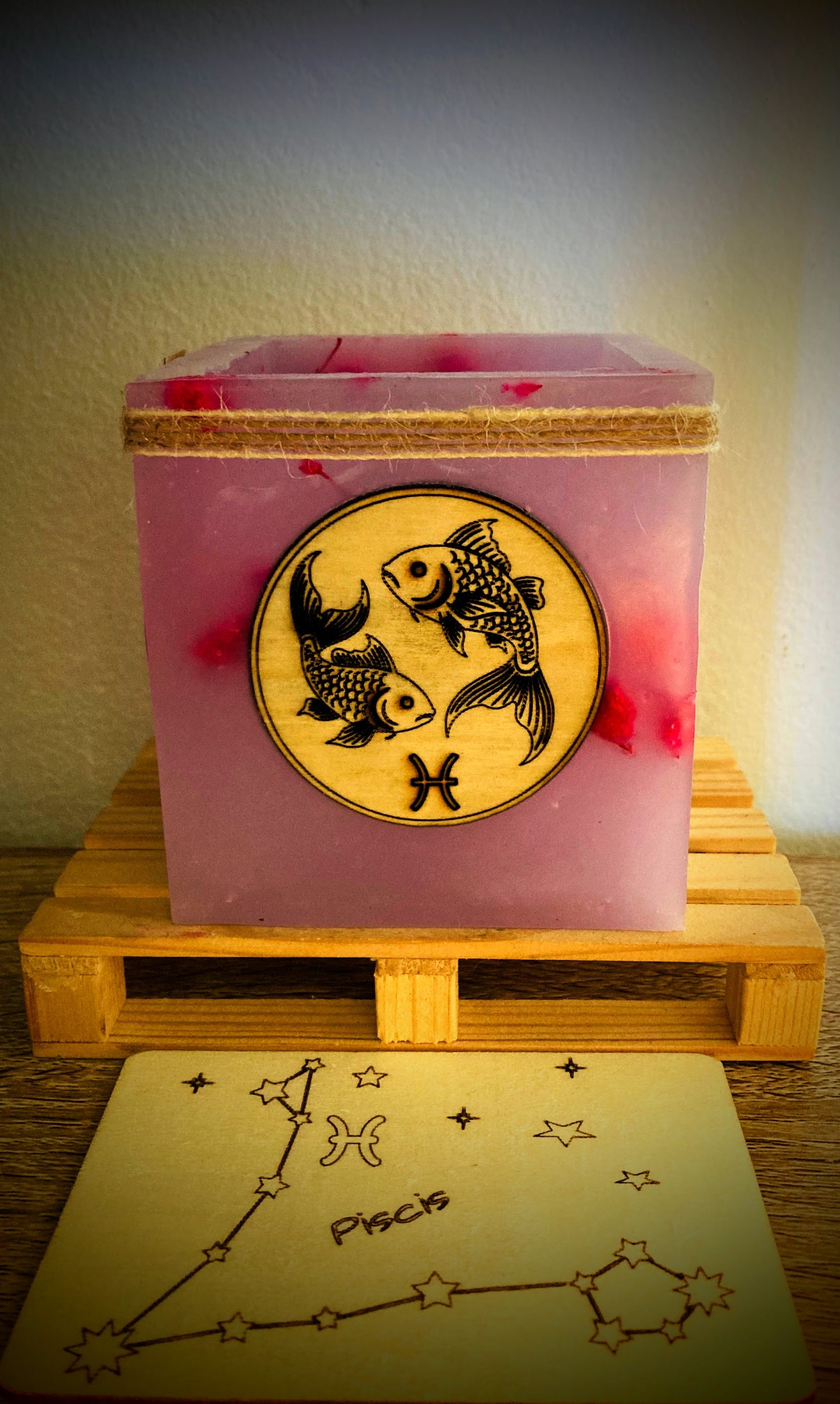 Vela hueca /fanal de cera con signo zodiaco - Piscis