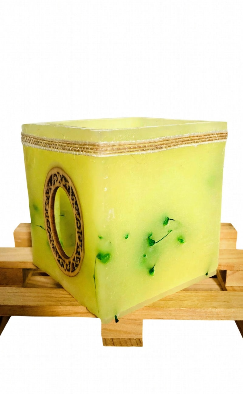 vela hueca artesanal, porta velas, fanal de cera, lilinnight