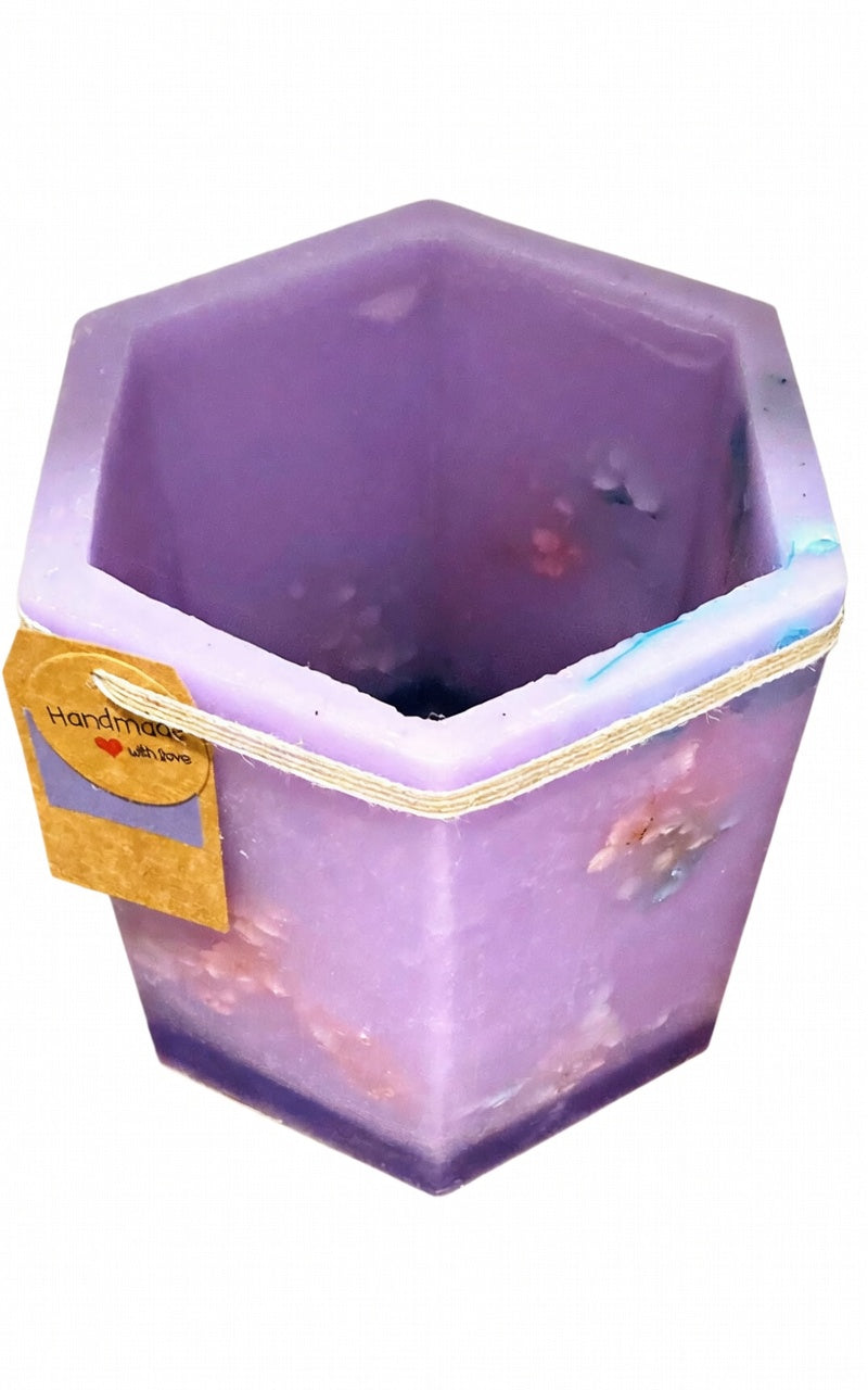 Fanal hexagonal de cera / vela hueca con aroma a frutas del bosque y flores secas