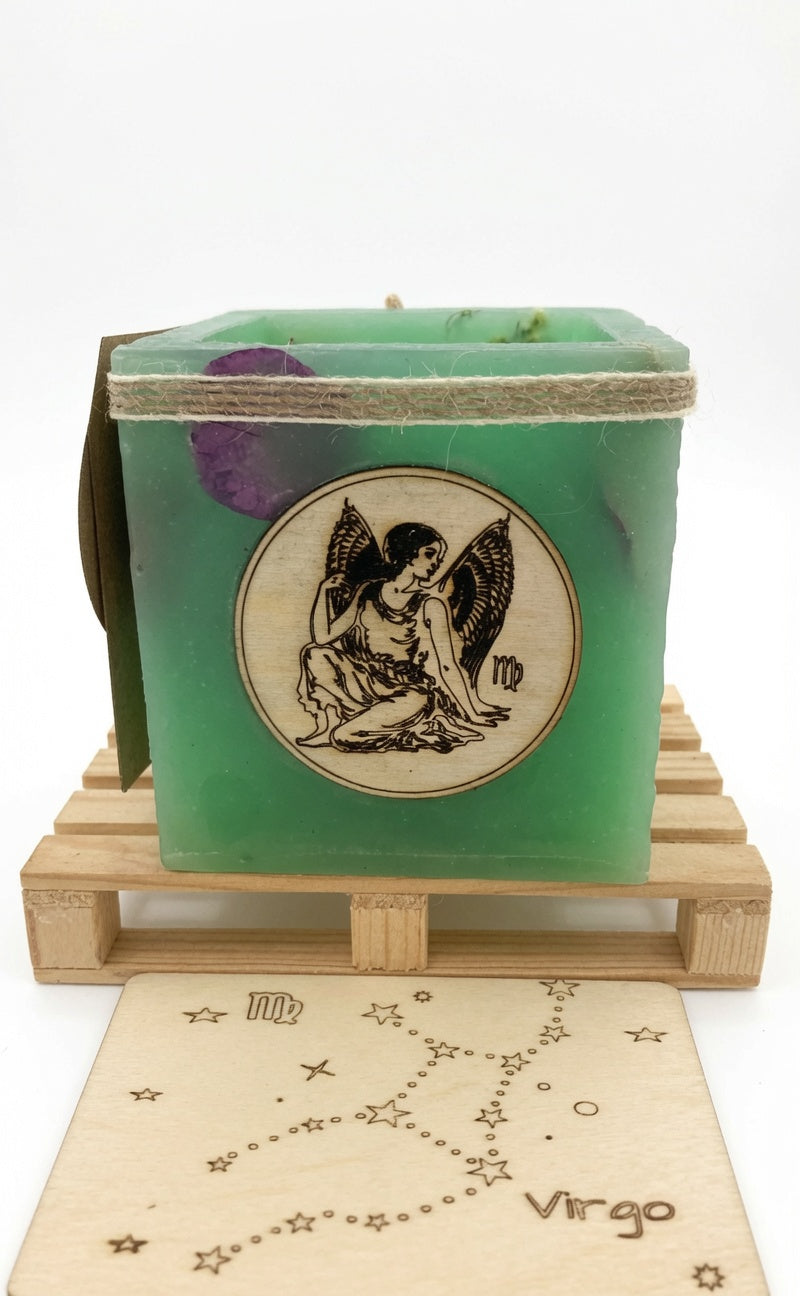 vela hueca, sin llama, fanal de cera, virgo , verde