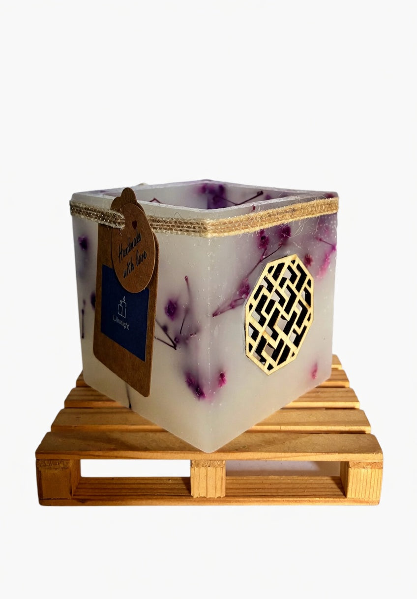 vela hueca, fanal de cera, con madera, lilinnight