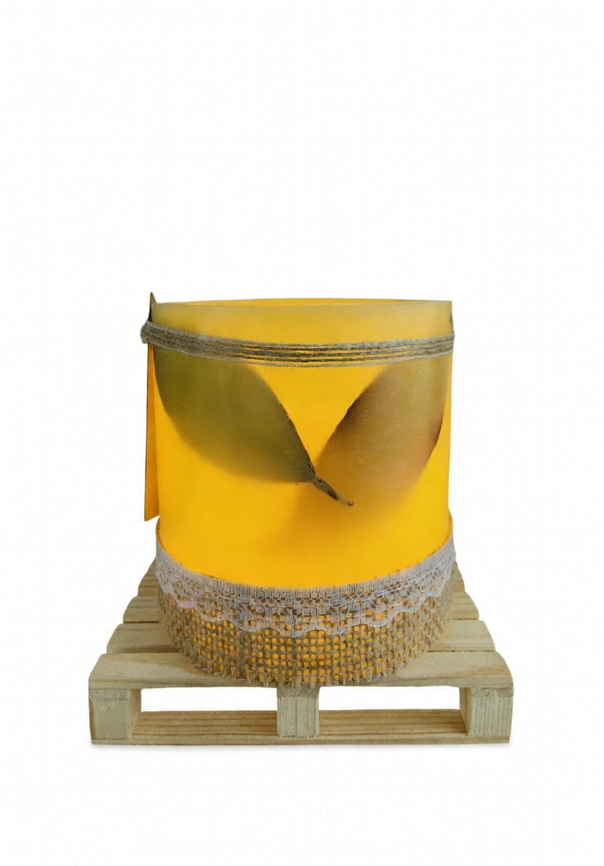 Fanal de Cera/vela hueca Artesanal Lilinnight – Aroma a Limon (Hojas y cinta de yute)